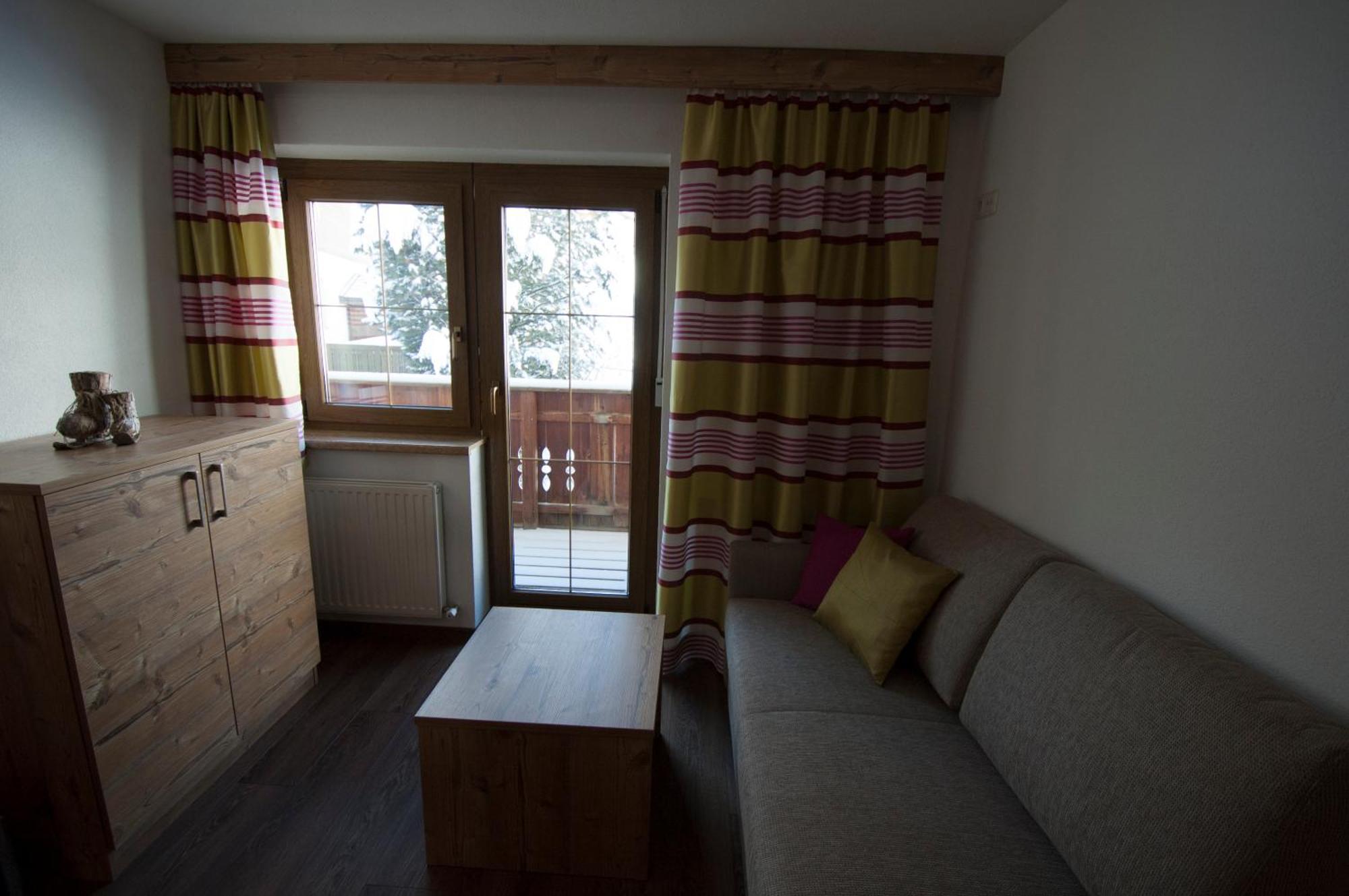Haus Resi Lejlighed Berwang Værelse billede
